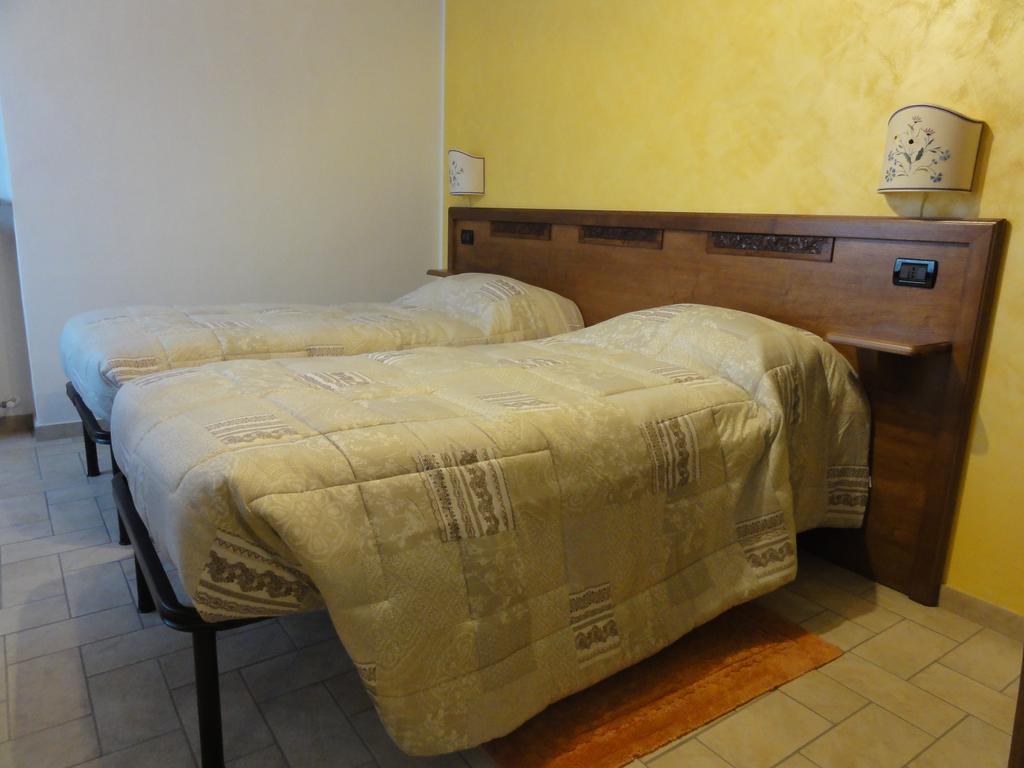 Hotel Ristorante Buasca Cuorgnè Exteriér fotografie